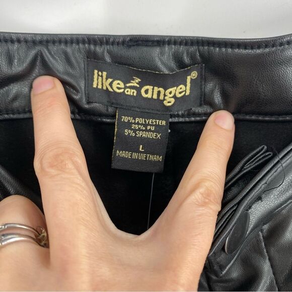 Like an Angel Black Faux Leather Pants size L - Picture 2 of 3